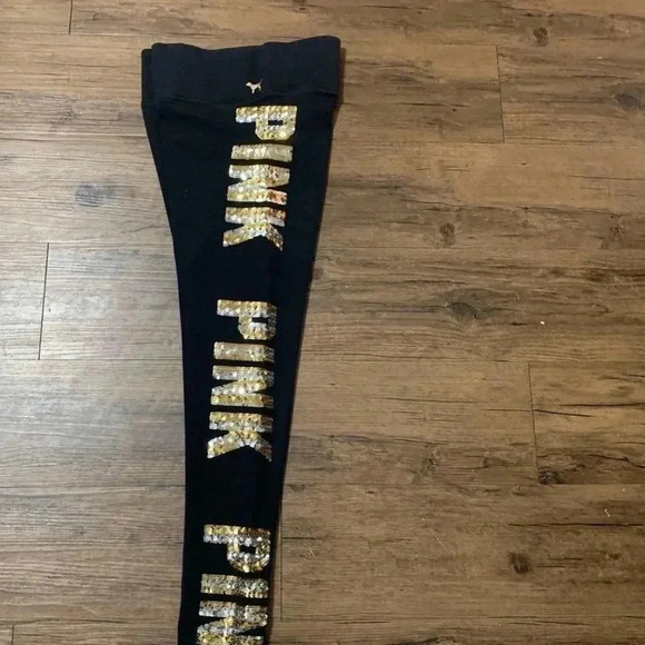 VS PINK  BLING OUTFIT SET XS - Picture 8 of 9